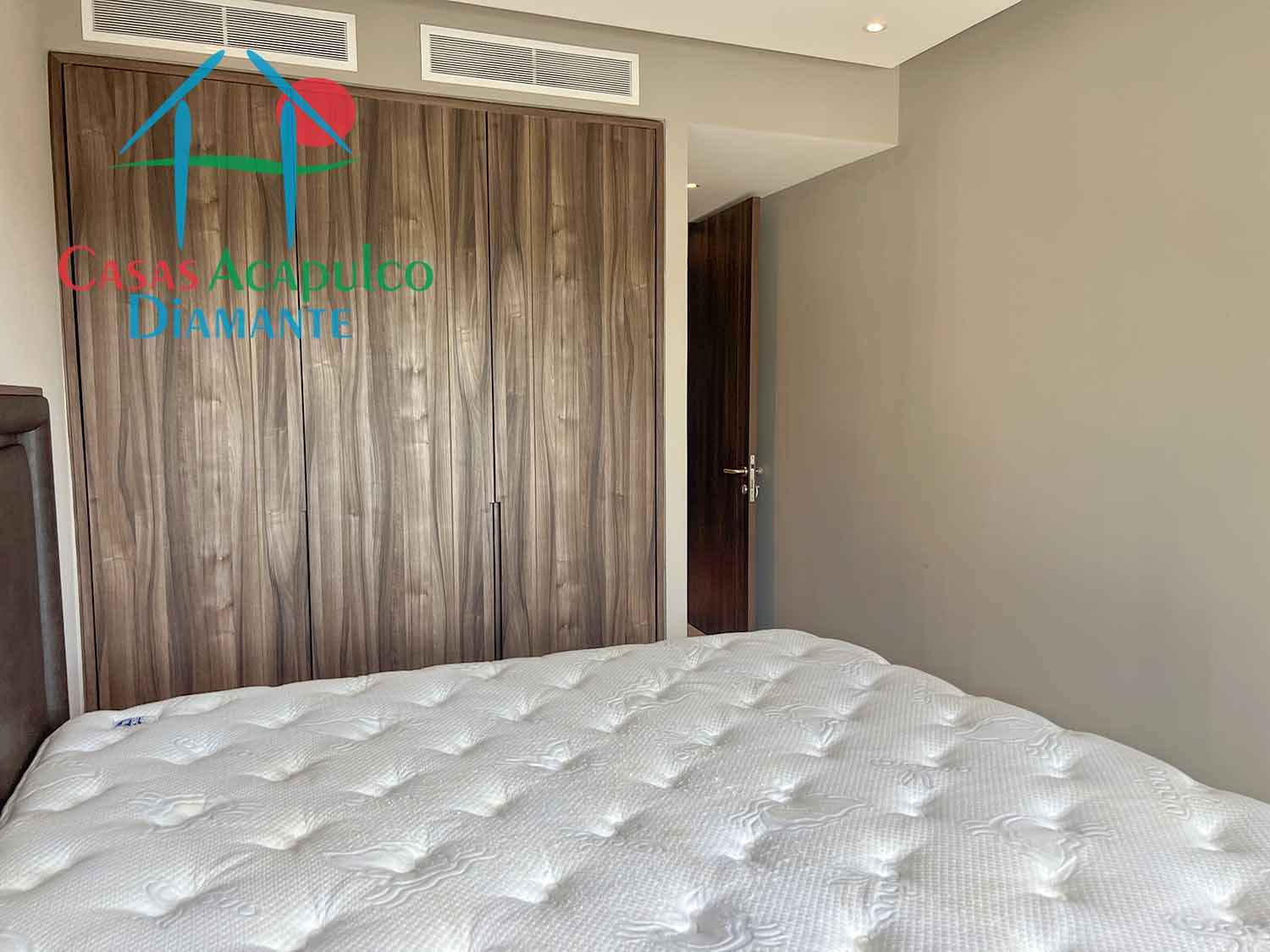 La Isla Emerald E3 - Recámara tres 5